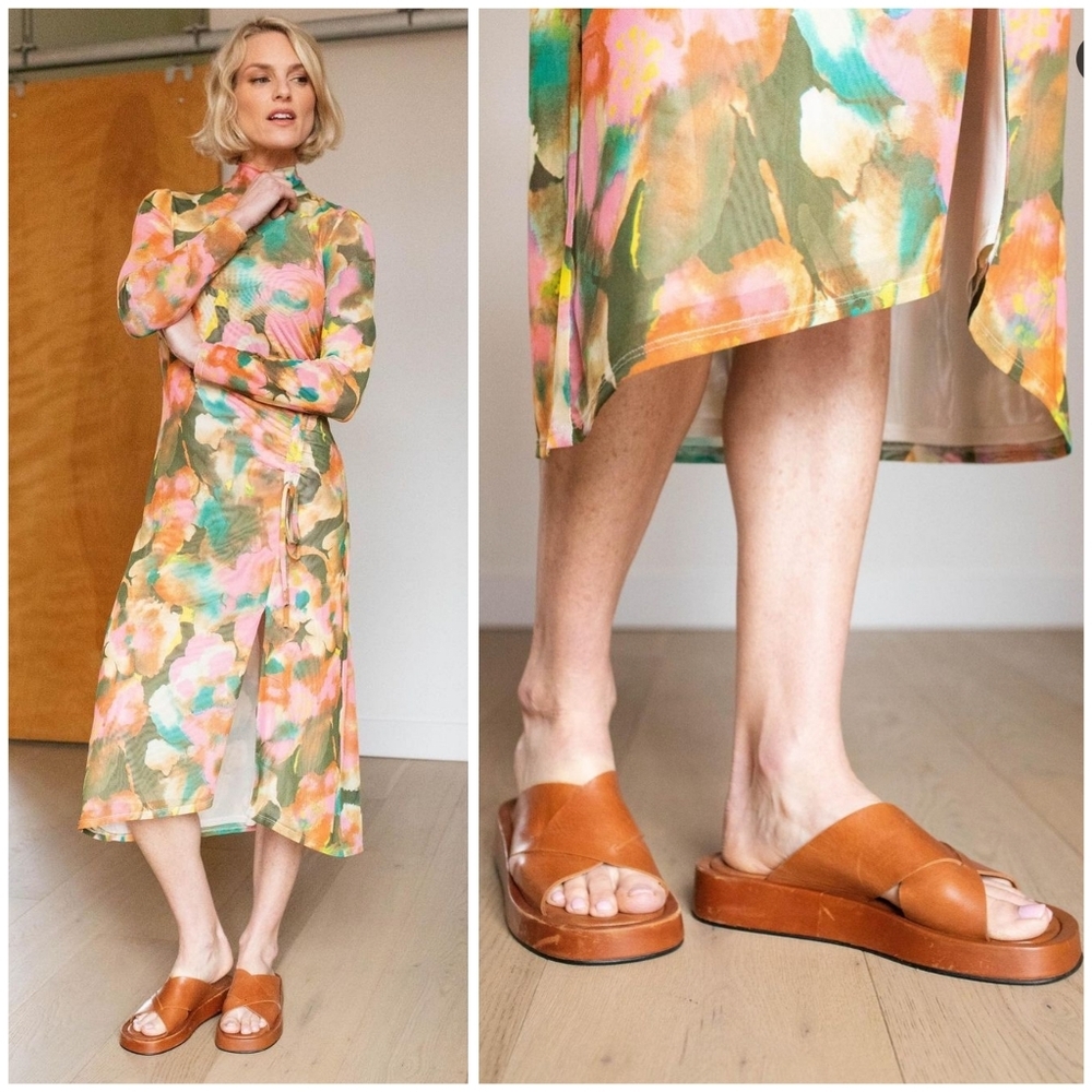 Women’s Tan Leather Slide Sandals - Classic Platform Mule